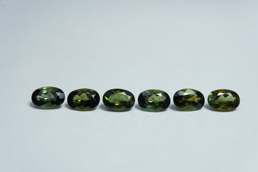 2.93ct Turmalina calibrada 6x4mm