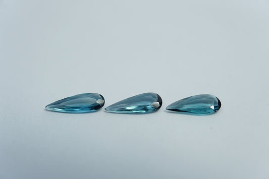 0.84ct Turmalina azul 13x7mm