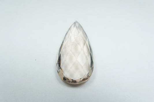 15.85ct Quartzo com inclusão 27x13mm