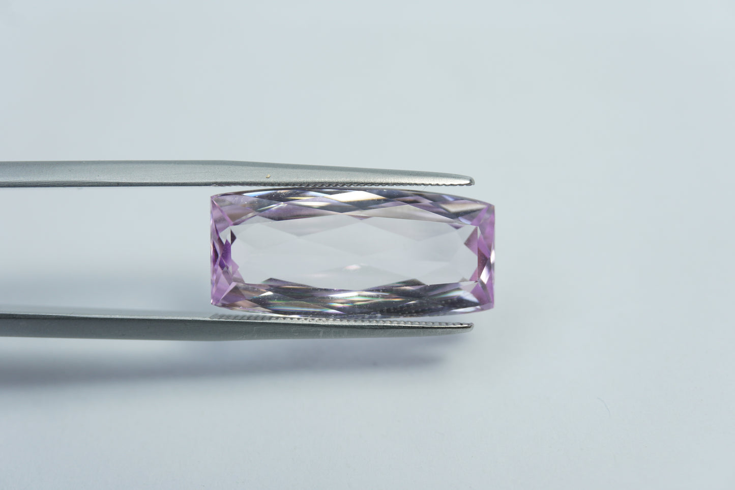 10.42ct Kunzita 20x9mm