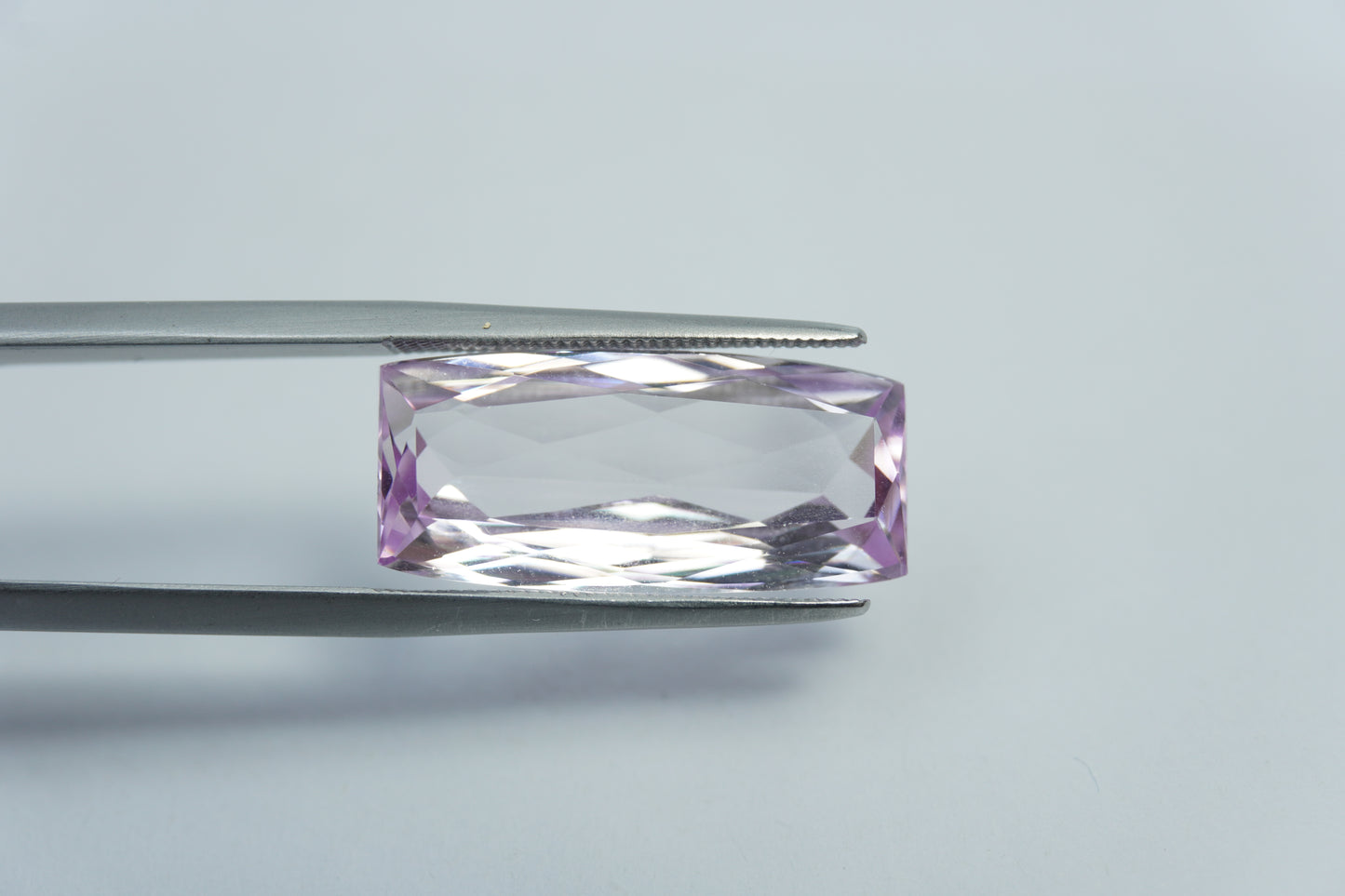 10.42ct Kunzita 20x9mm