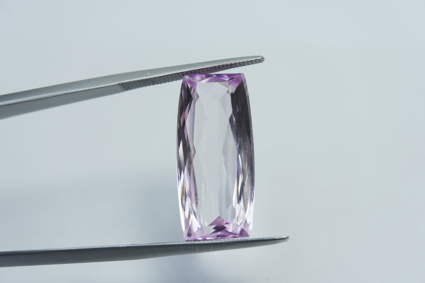 10.42ct Kunzita 20x9mm