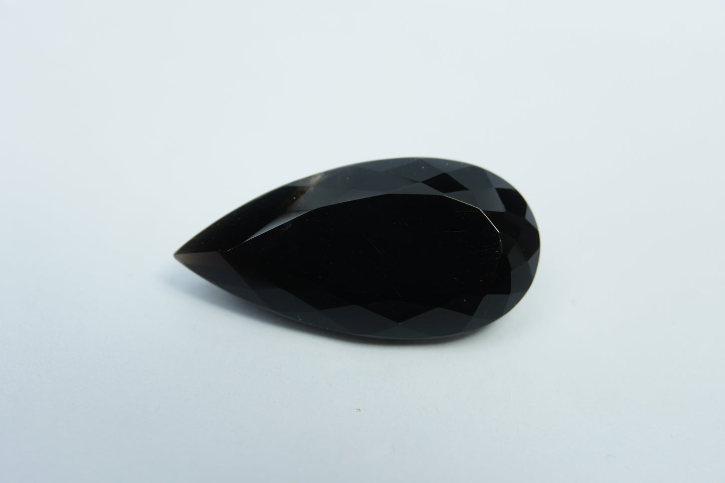 23.05ct Quartzo black 30x15mm