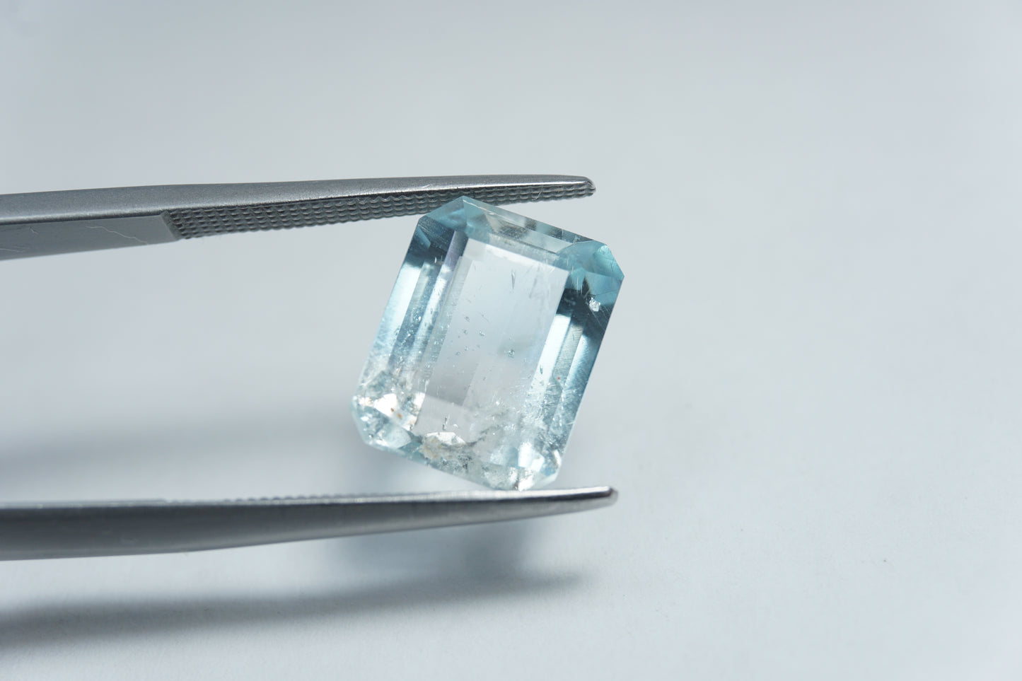 6.30ct Topázio Bicolor cor natural 11.5x6mm