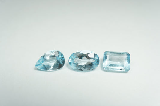 4.58ct Topázios 9x6mm / 9x6mm / 7.5x6mm