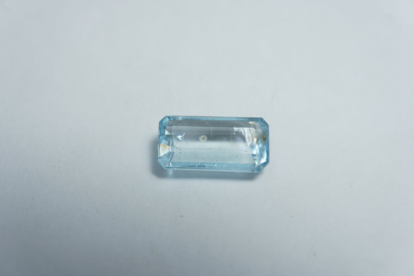 3.75ct Água-Marinha 8x7mm