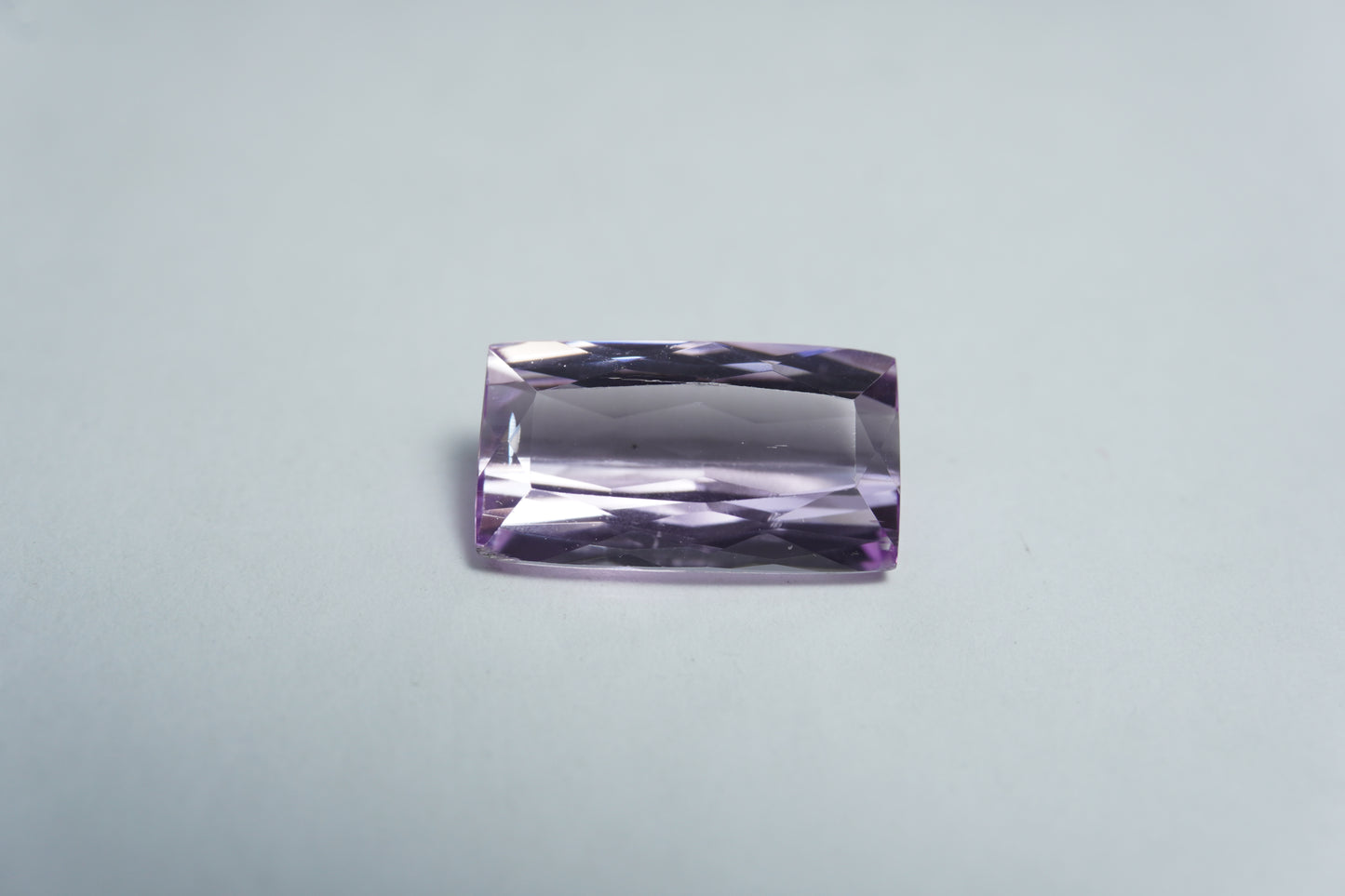 4.18ct Kunzita 14x7.5mm