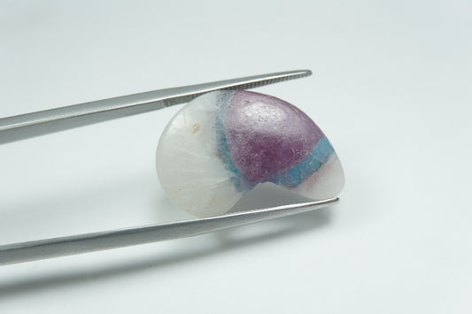 12.10ct Quartzo com turmalina 22x15mm