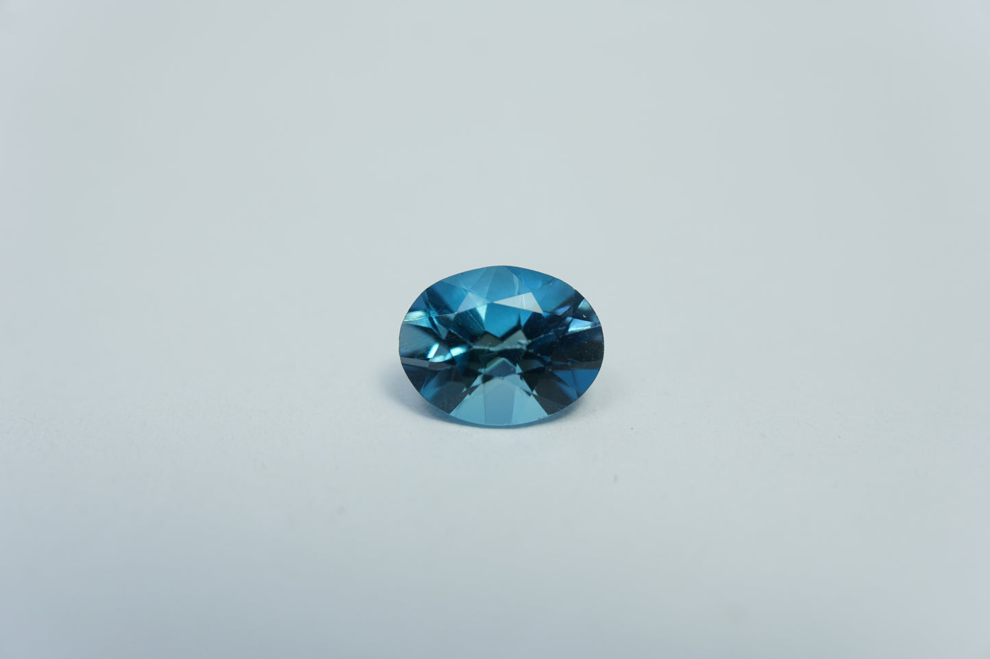 2.20ct Topázio 9x7mm