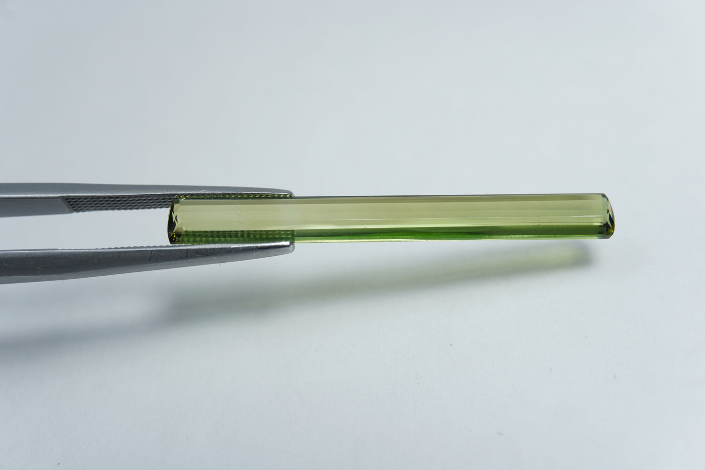 4.25ct Turmalina 35x4mm