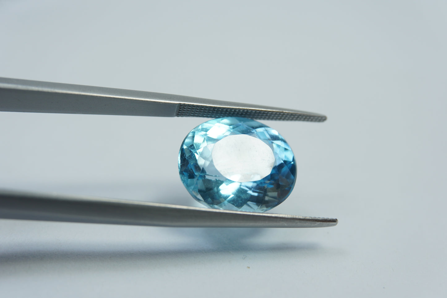 10.15ct Topázio 14x12mm