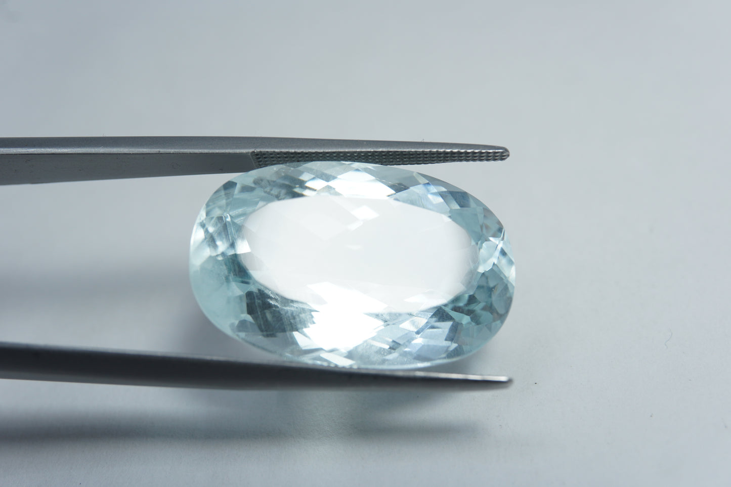 21.65ct Aquamarine 23x15mm