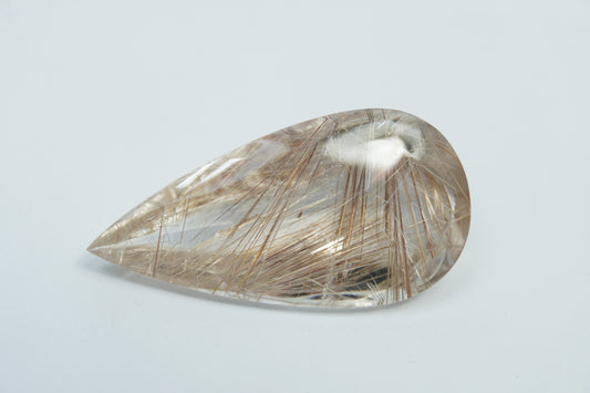 35.50ct Quartzo com inclusão 37x19mm