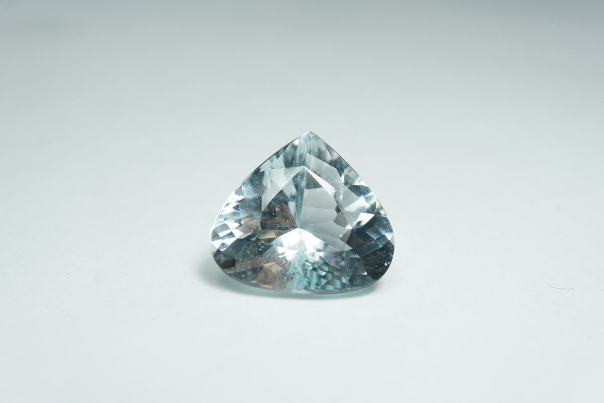 12.79ct Topázio sky 16x15mm