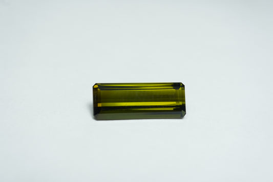 3.32ct Turmalina 15x6mm