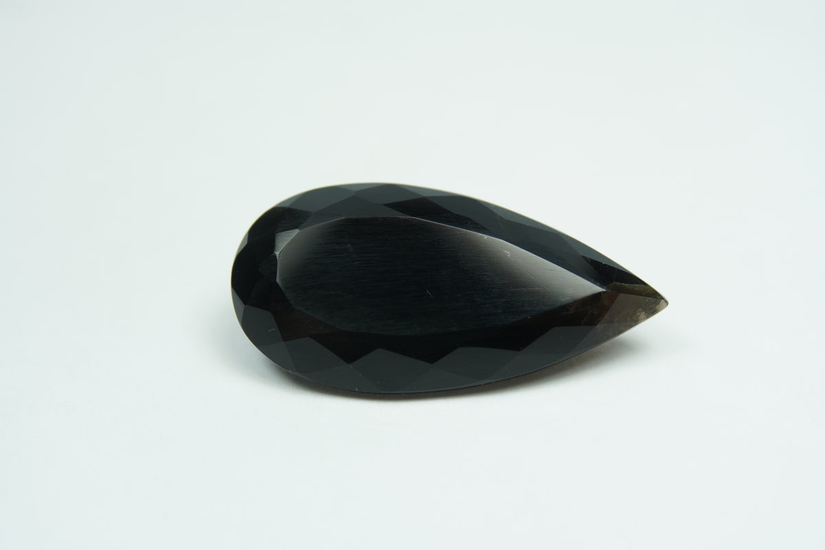 22.50ct Quartzo preto 30x14mm