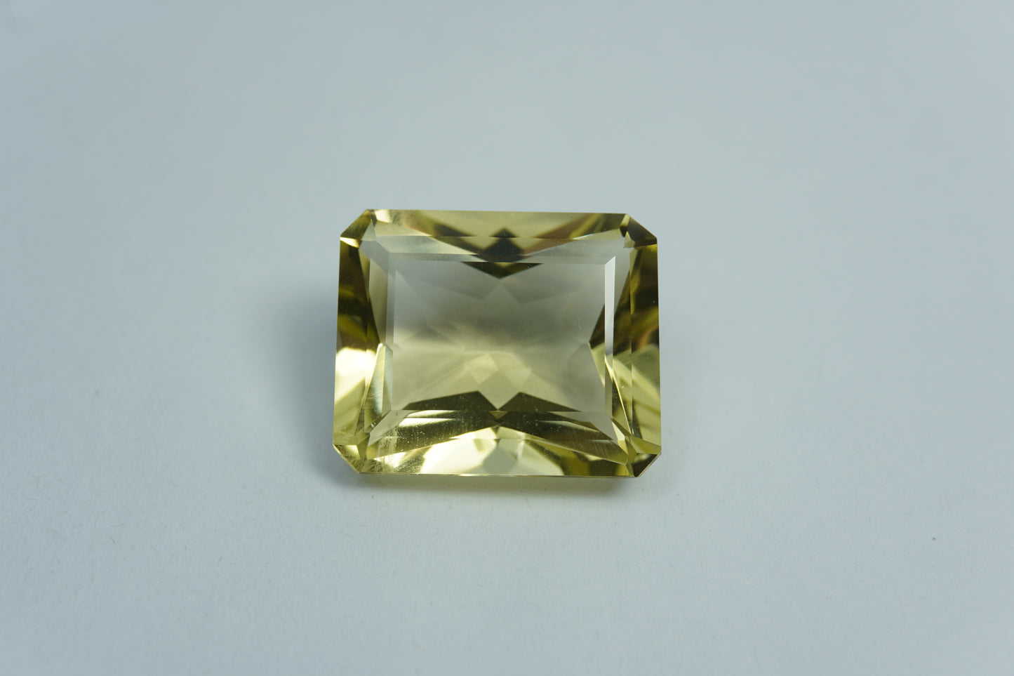 19.80ct Green gold 19x16mm
