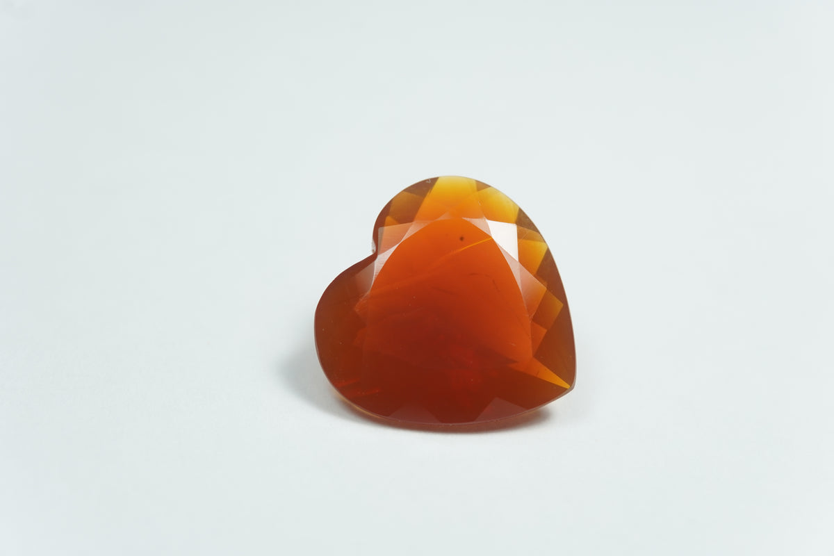 7.05ct Opala de fogo 16x15mm