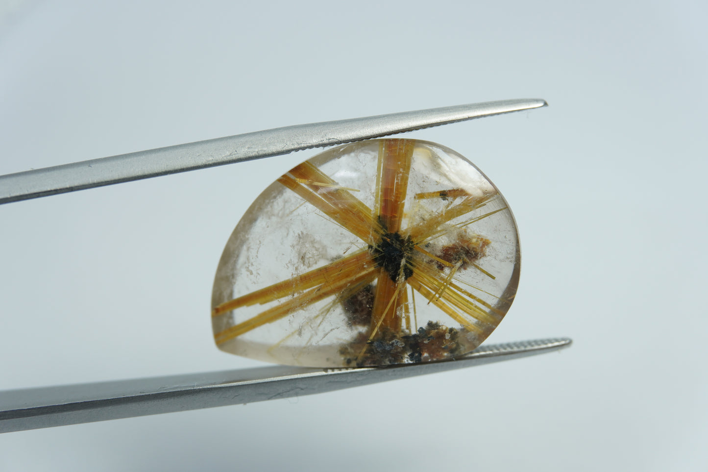 19ct Rutile star 23x16mm