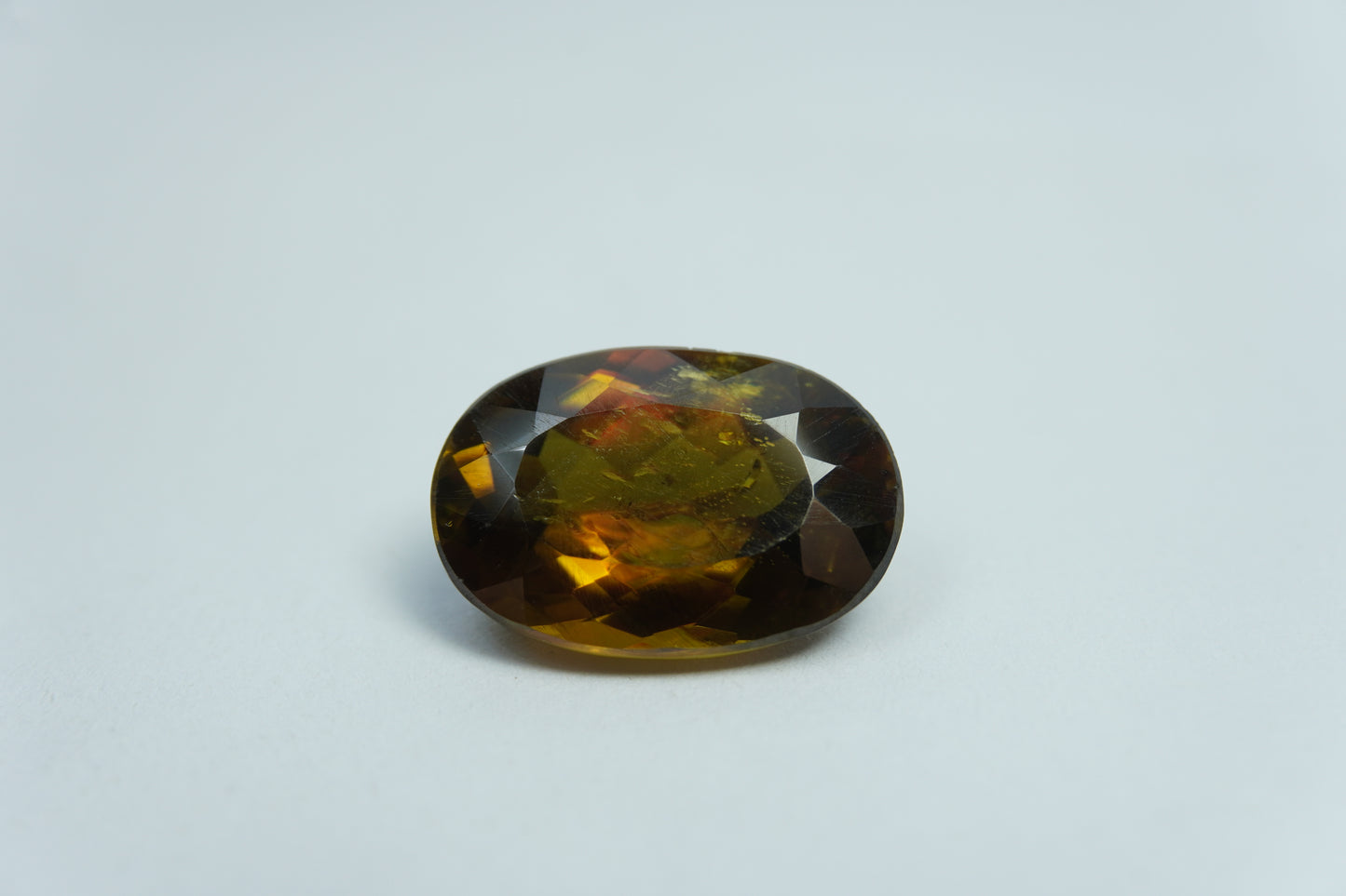 10.95ct Sphene 17x12mm