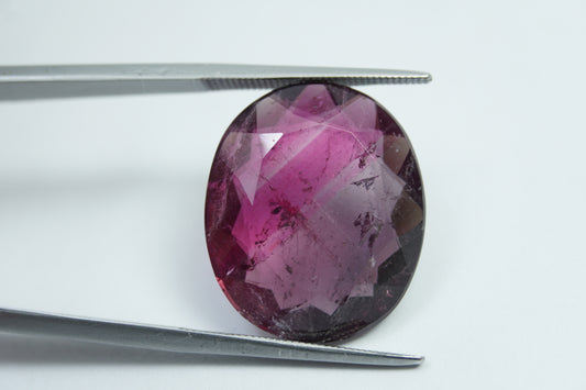 17.55ct Turmalina bicolor 20x17mm