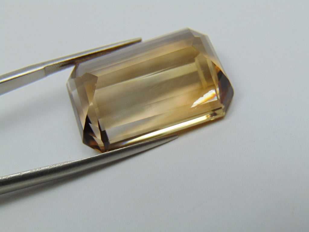 54.30ct Topaz 26x17mm