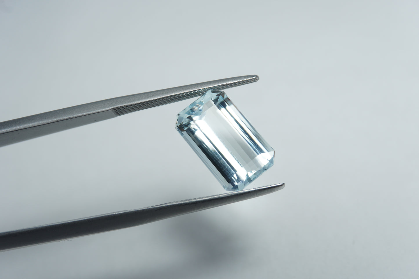 3.70ct Água-marinha 12x8mm