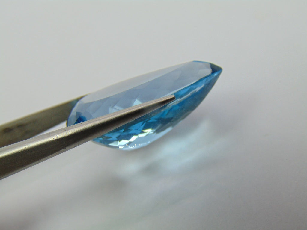 44.35ct Topaz Swiss 30x18mm