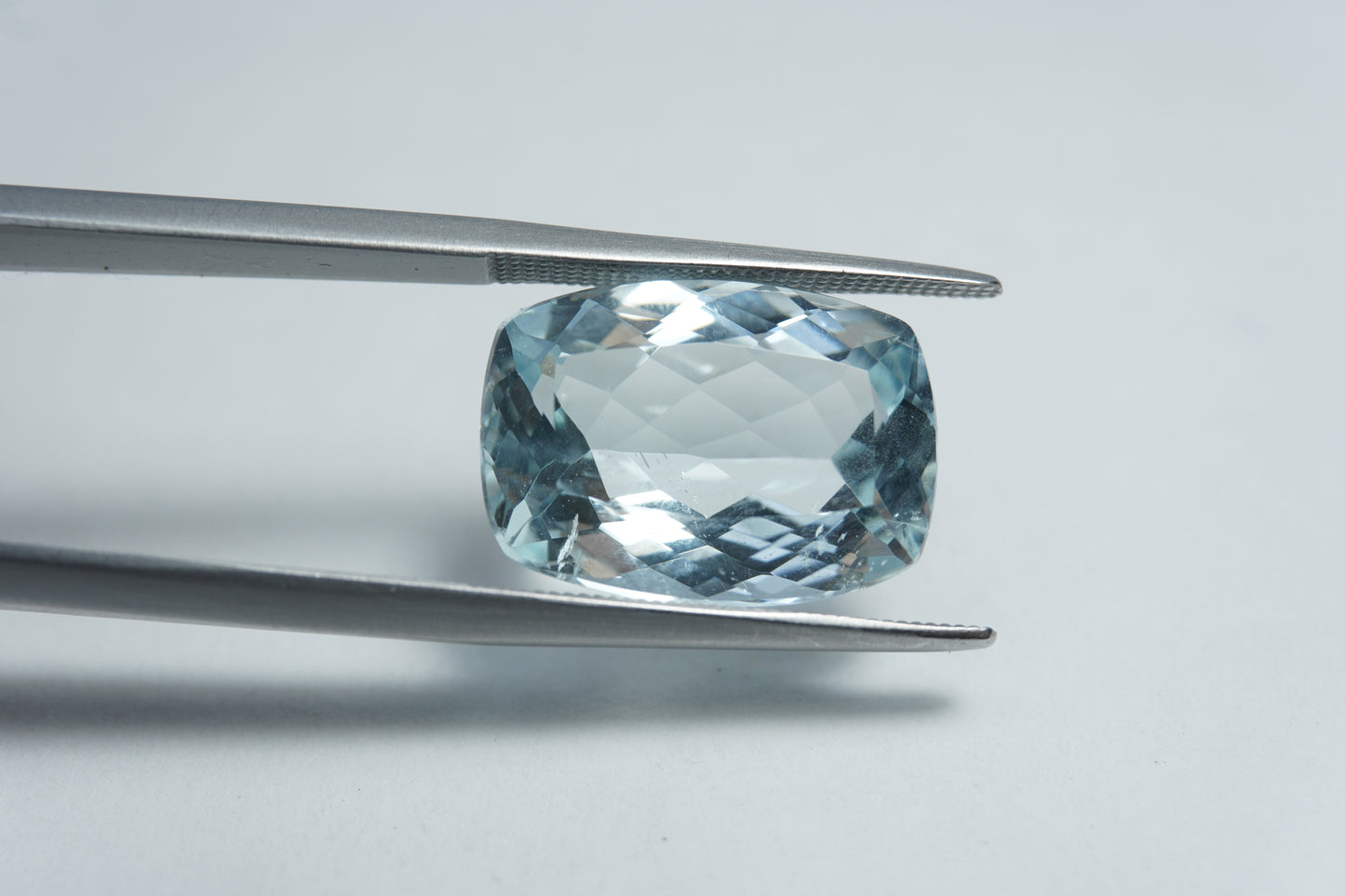 9.30ct Aquamarine 16x12mm