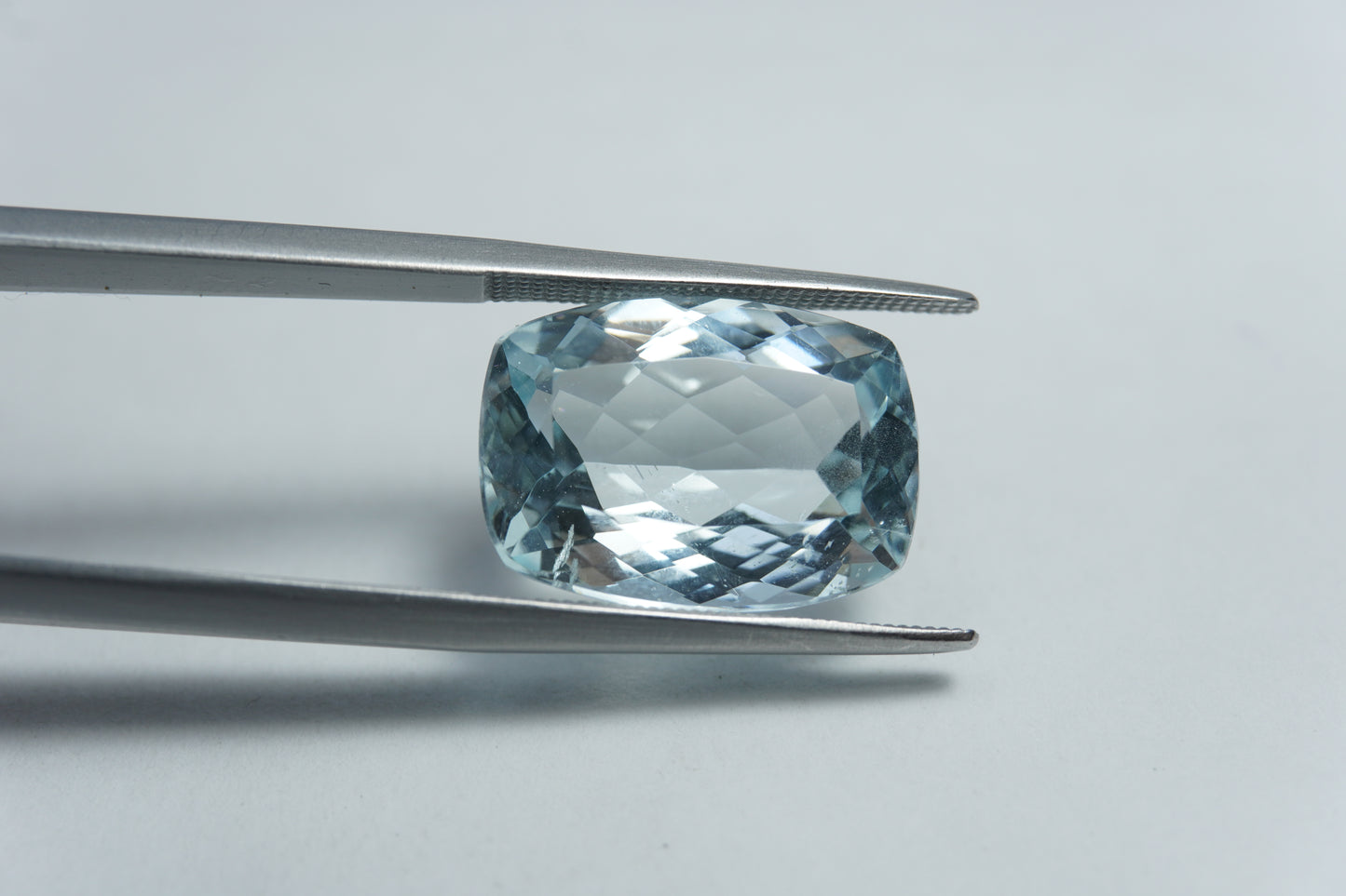 9.30ct Aquamarine 16x12mm