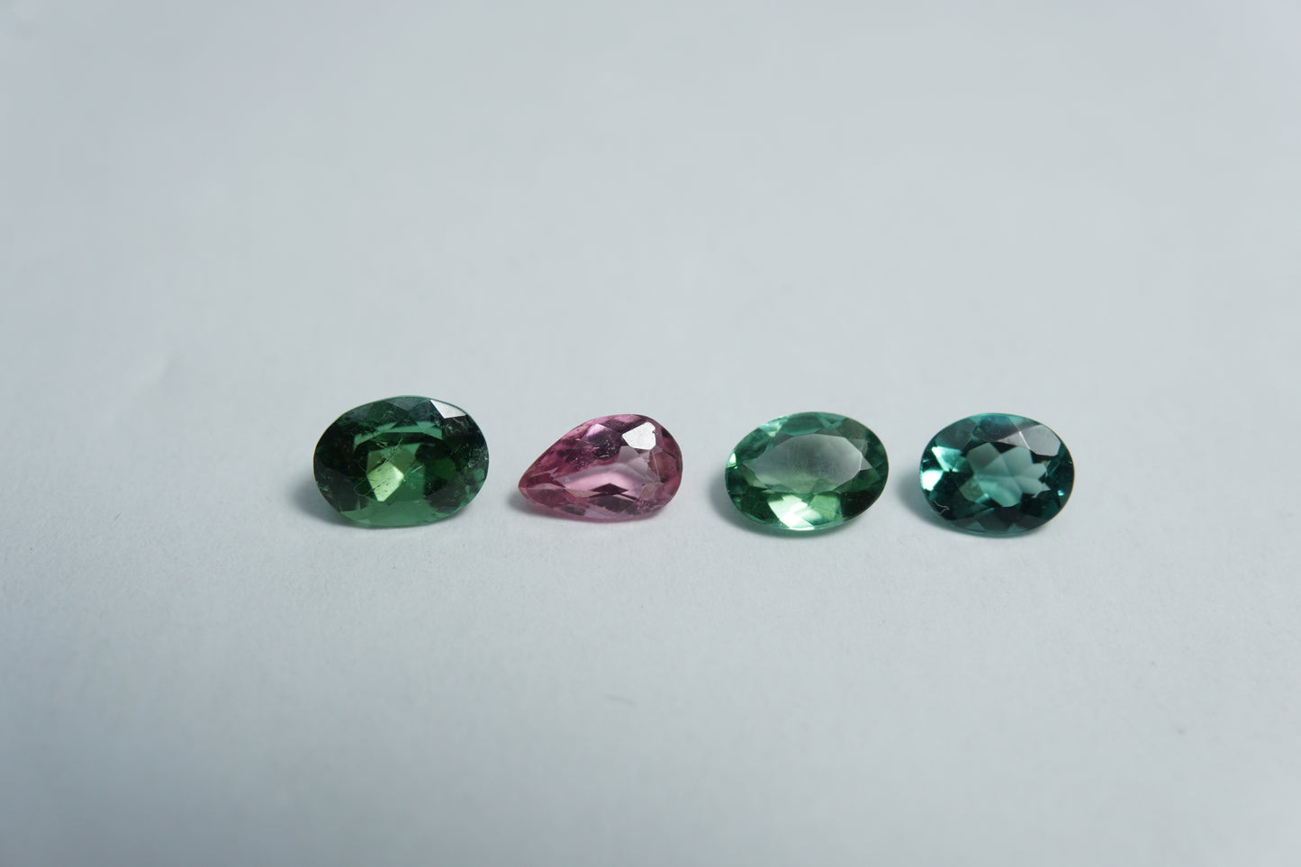 1.68ct Tourmaline mix 5x4mm / 5.5x4mm / 6x4.5mm / 6x3.5mm