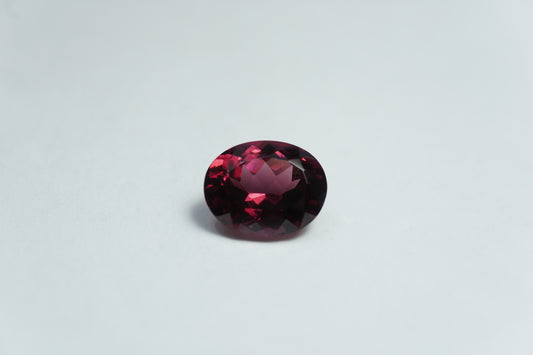 3.38ct Rodolita 10x8mm