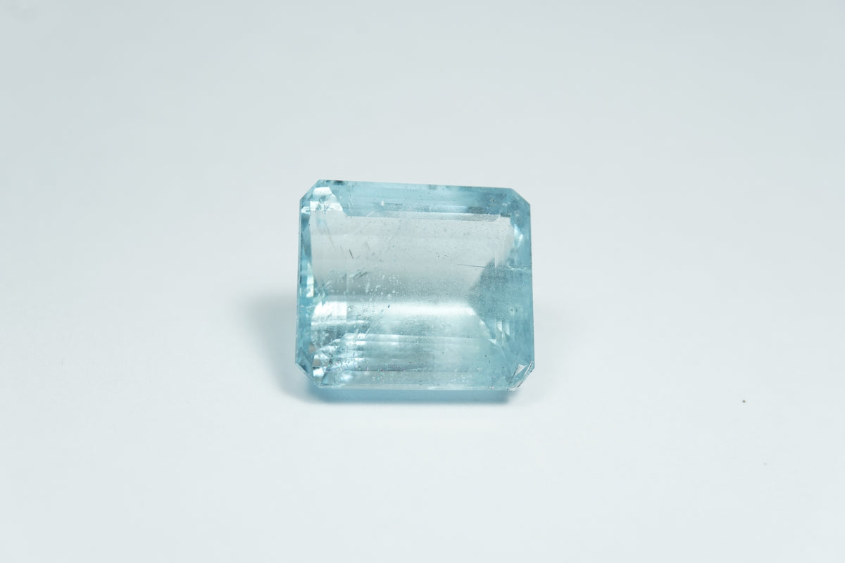 16.32ct Água-marinha 16x14mm