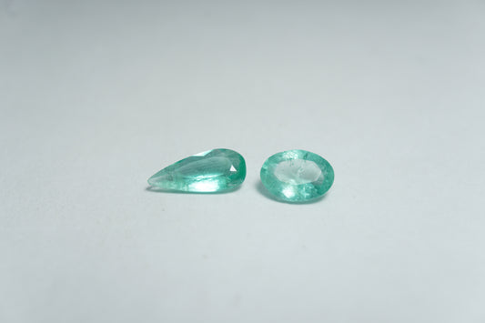 1.08ct Esmeralda 9x4mm / 7x5mm