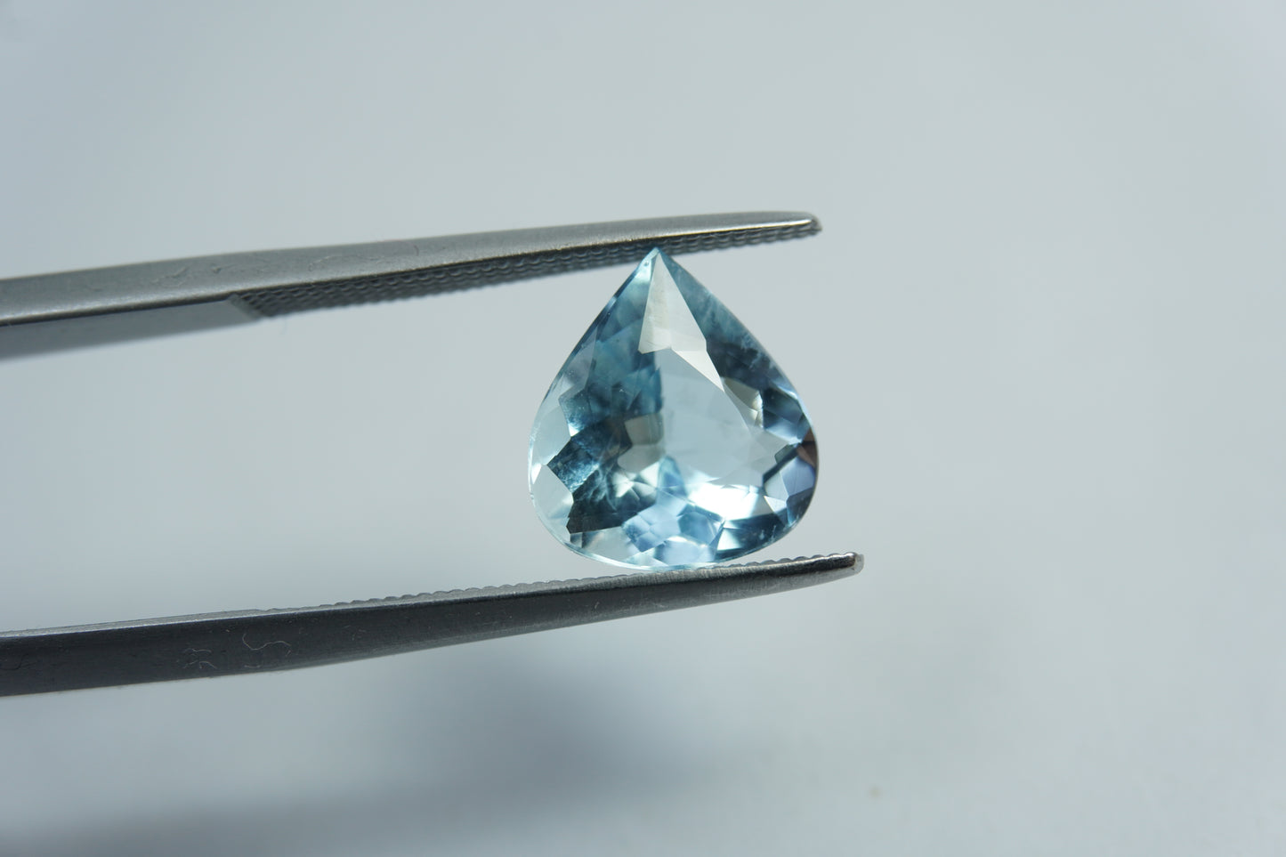 2.40ct Aquamarine 10x9mm
