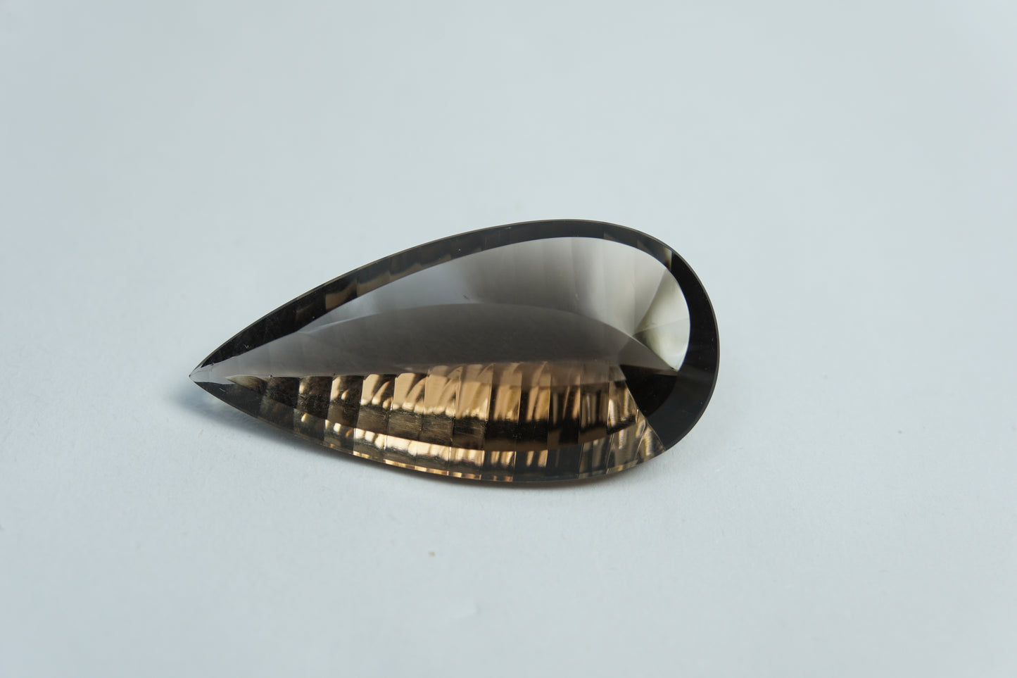 19ct Quartz smoky 30x15mm