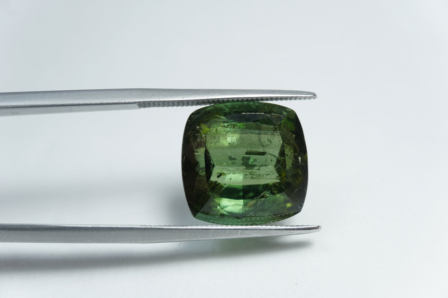 10.15ct Turmalina 13mm