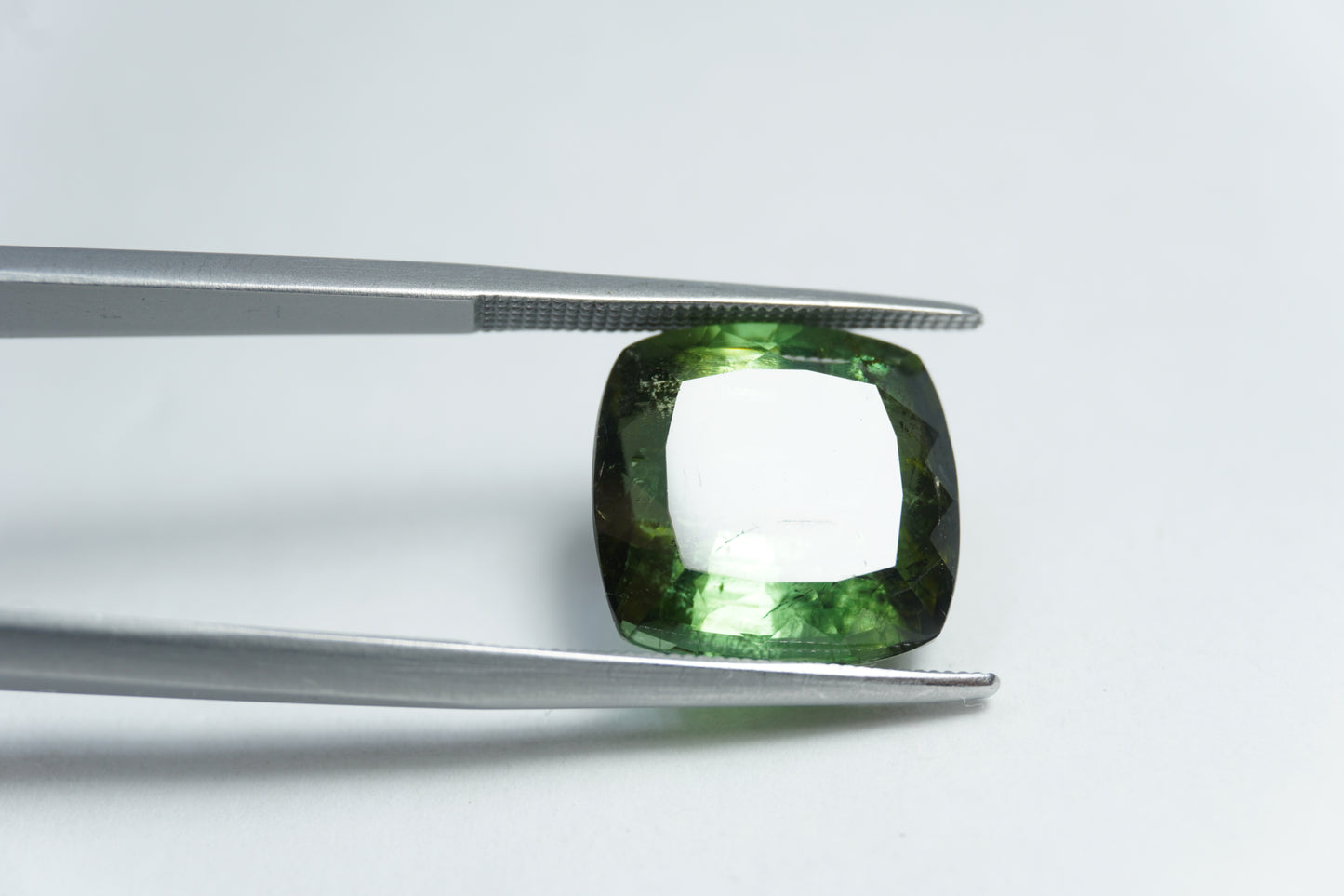 10.15ct Turmalina 13mm