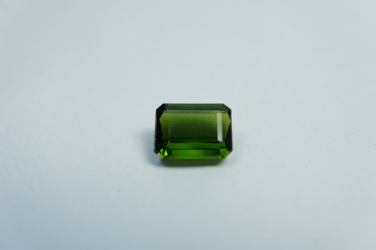 1.34ct Turmalina 7x6mm