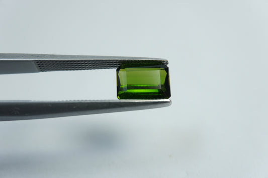 1.34ct Turmalina 7x6mm