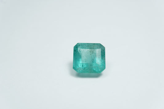 2.54ct Esmeralda 8mm