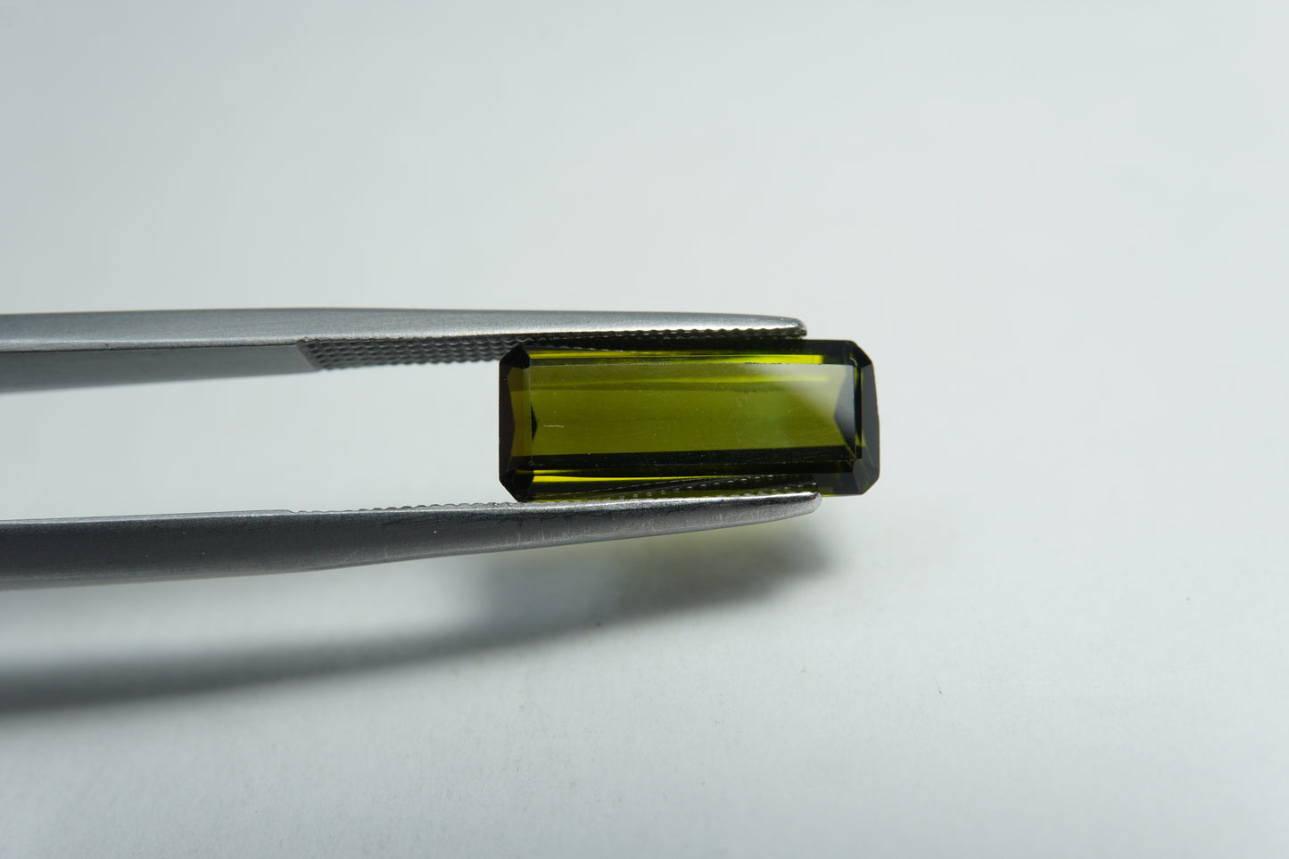 2.75ct Tourmaline 14x6mm