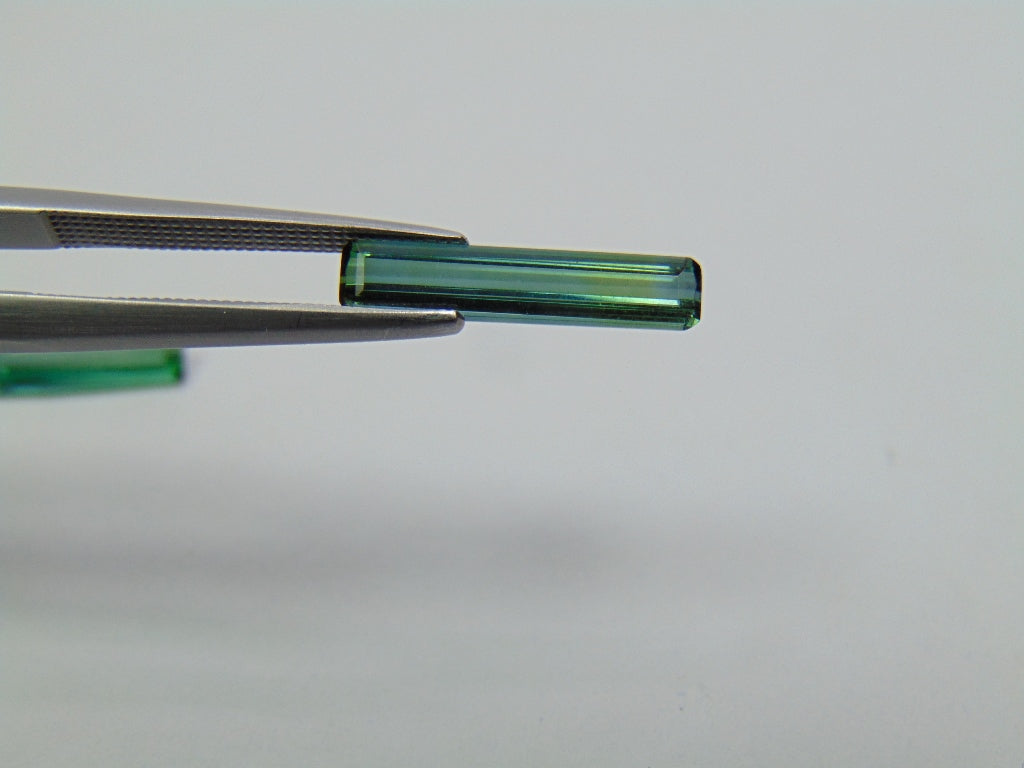 2.40ct Turmalinas 12x4mm