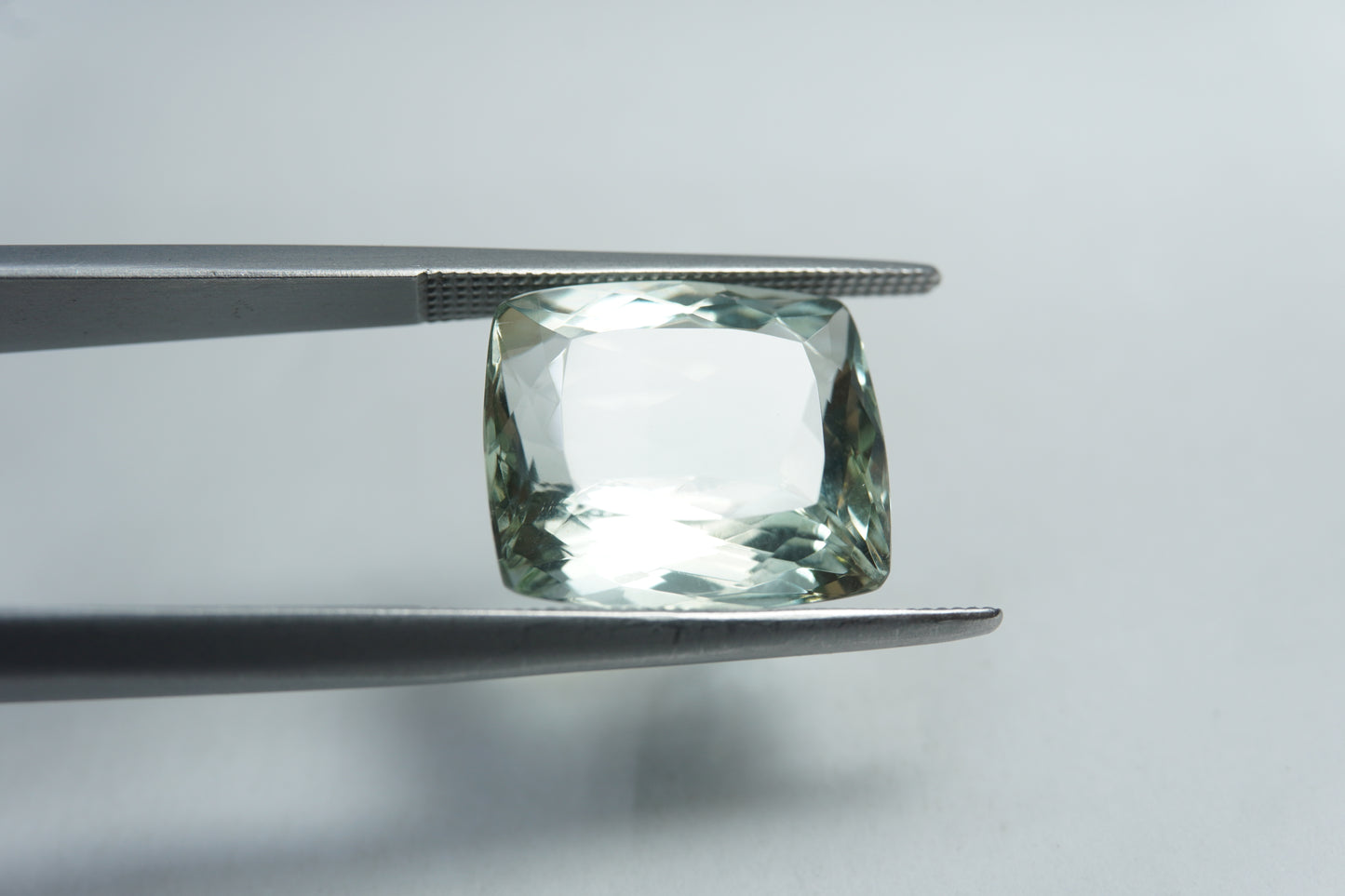 7.75ct Green Beryl 14x10mm