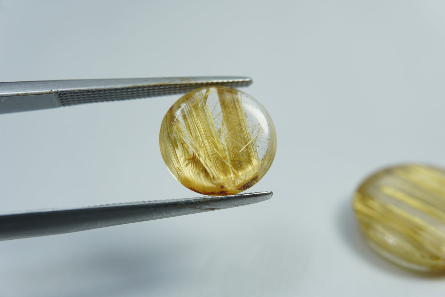 11.77ct Rutile with stripe 15mm / 11mm