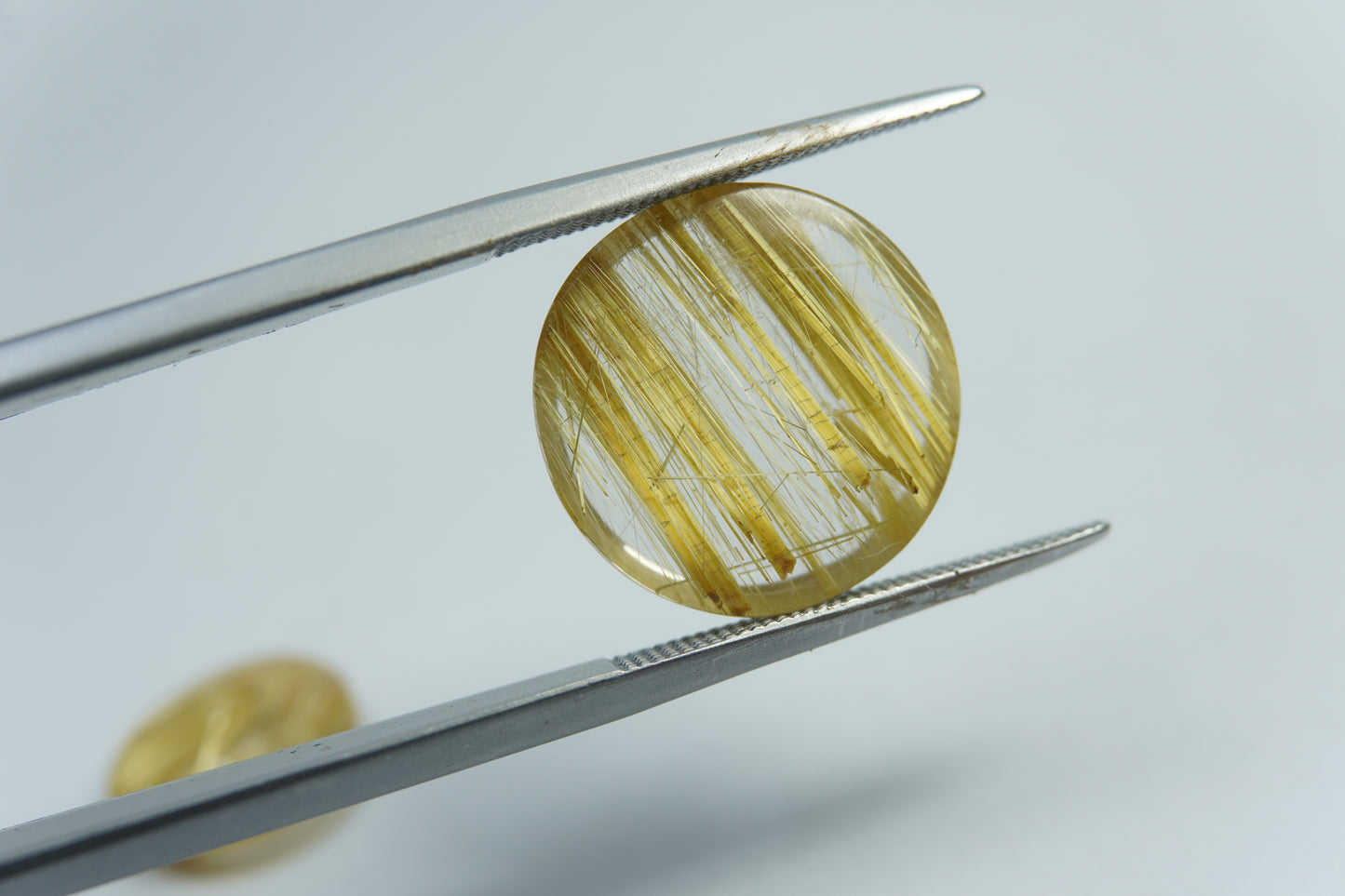 11.77ct Rutile with stripe 15mm / 11mm