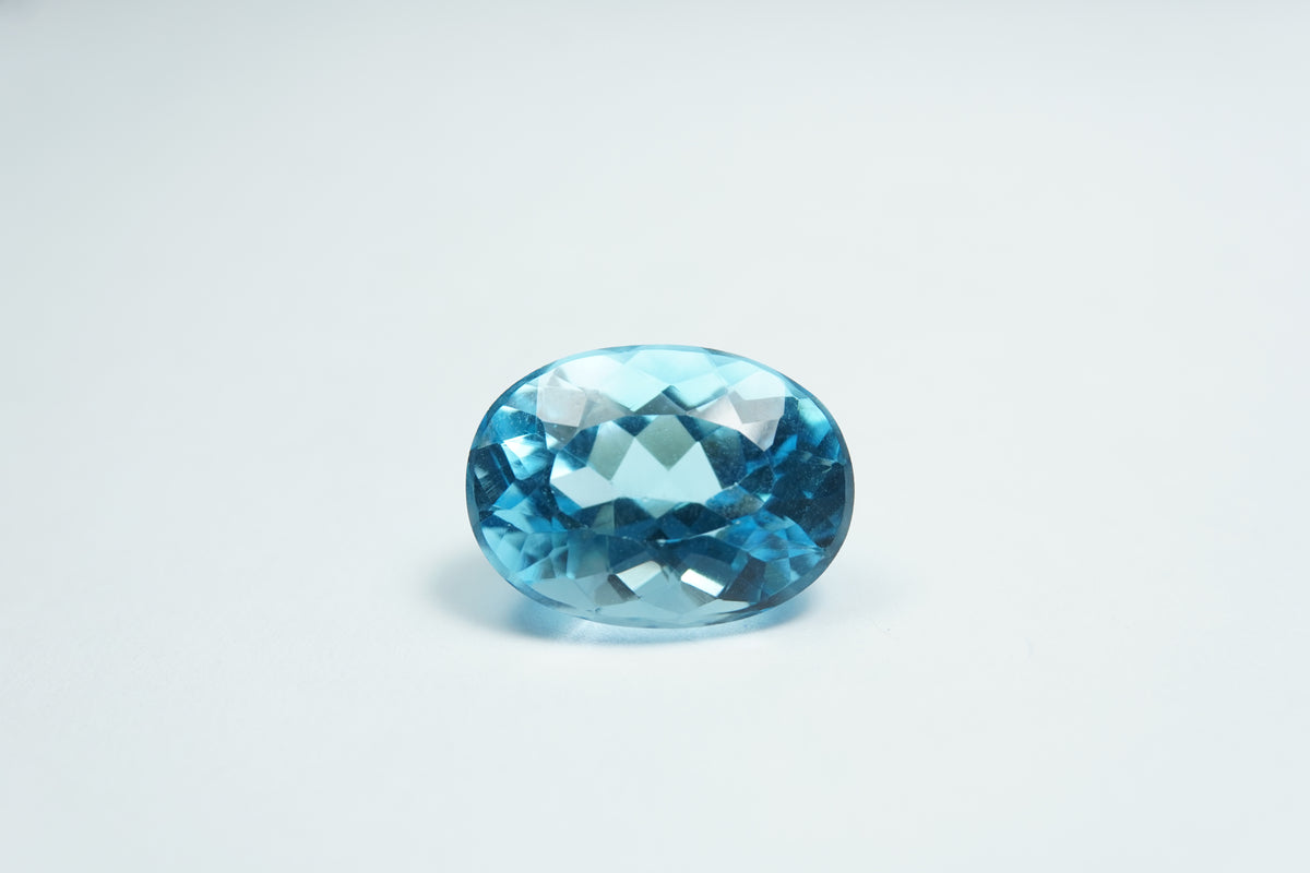 11.07ct Topázio Swiss 15x11mm