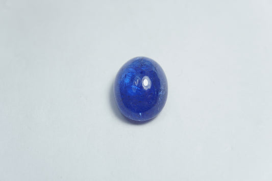 8.20ct Tanzanita cabochão 13x10mm