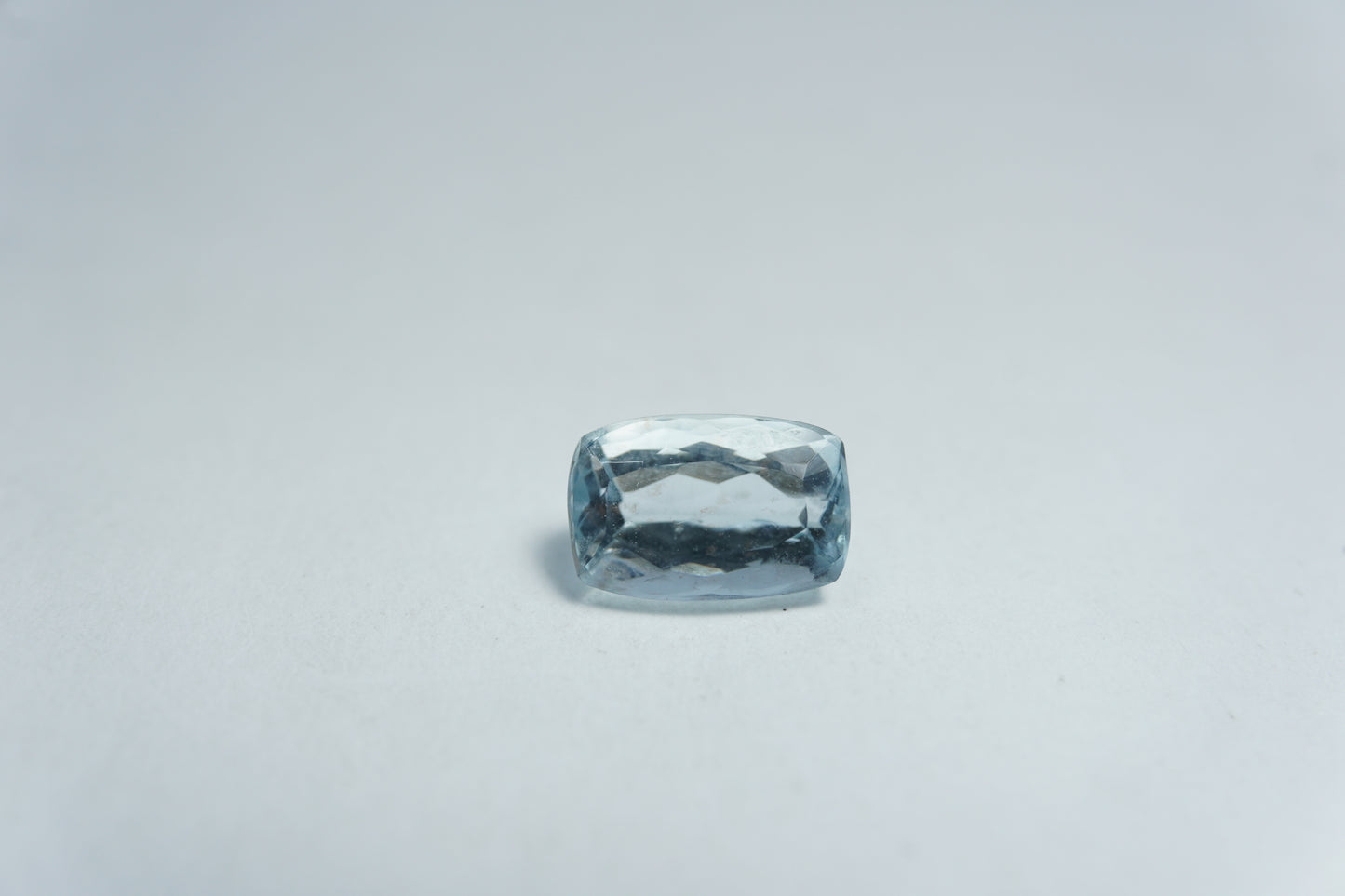 1.74ct Água-marinha 9x6mm