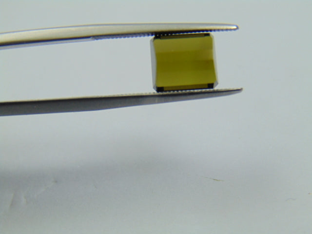 3.05ct Turmalina 8x7mm